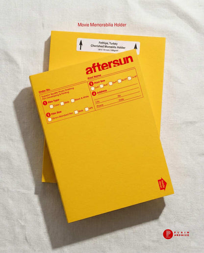 Aftersun (2022) – Plain Archive 4K SteelBook Souvenir Edition 4K UHD + Blu-Ray (Region Free)